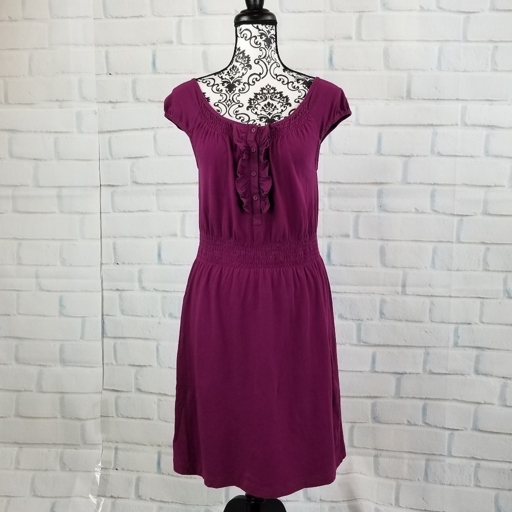 Theory size small stretch knit dress cap sleeves